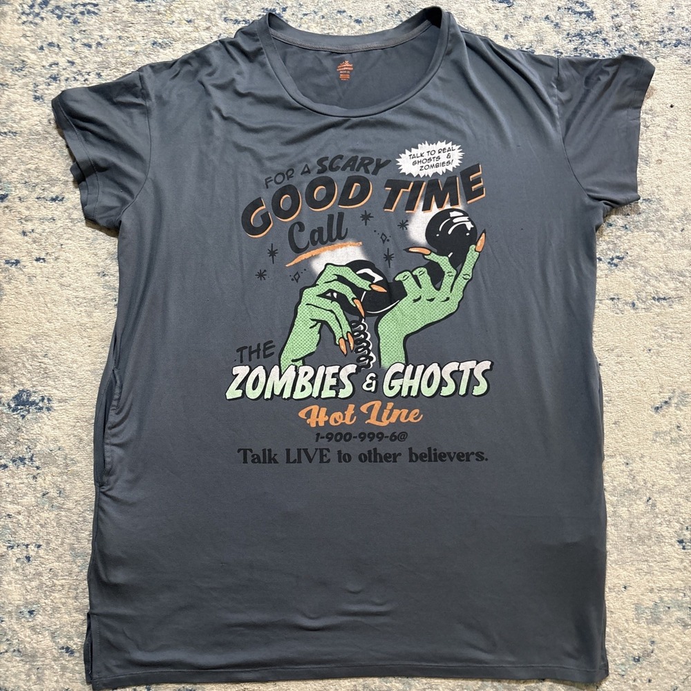 Celebrate! Fun! Halloween Women's Sleep Shirt XL Gray Short Sleeve Pockets